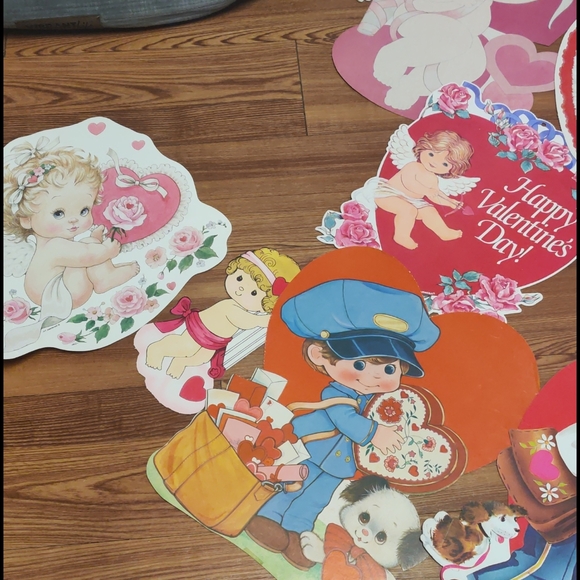 Vintage Valentine's Day window cutouts 70s -80 - Picture 9 of 11